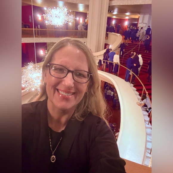 Meet your Posher, Annie - Picture 9 of 16